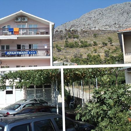 Apartments Mihovil Omis Exterior photo