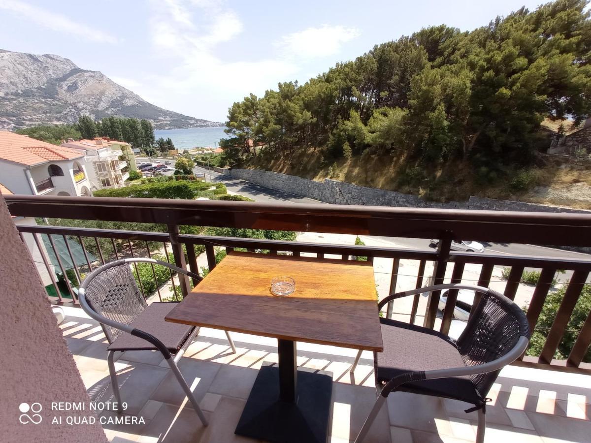 Apartments Mihovil Omis Exterior photo